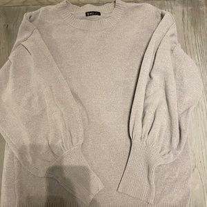 Ballon sleeve gray sweater